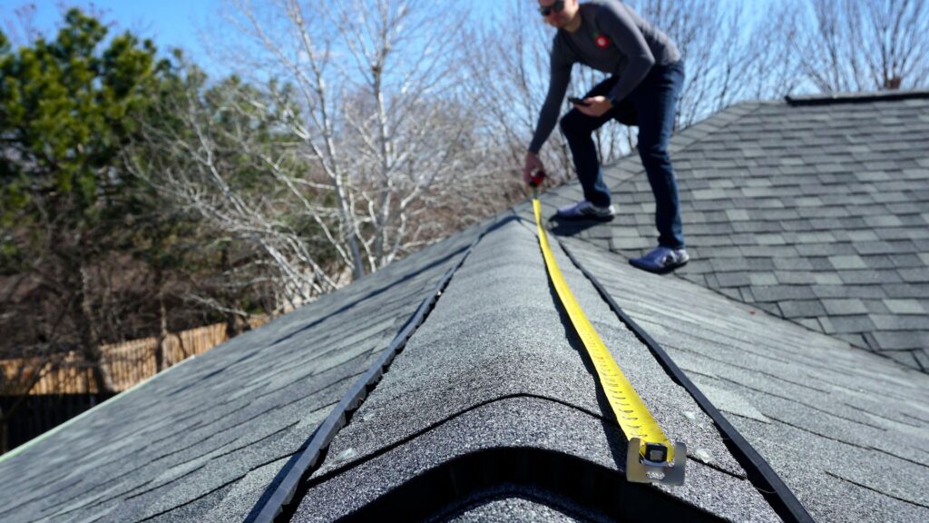 Roofing Contractor In Aurora, CO
